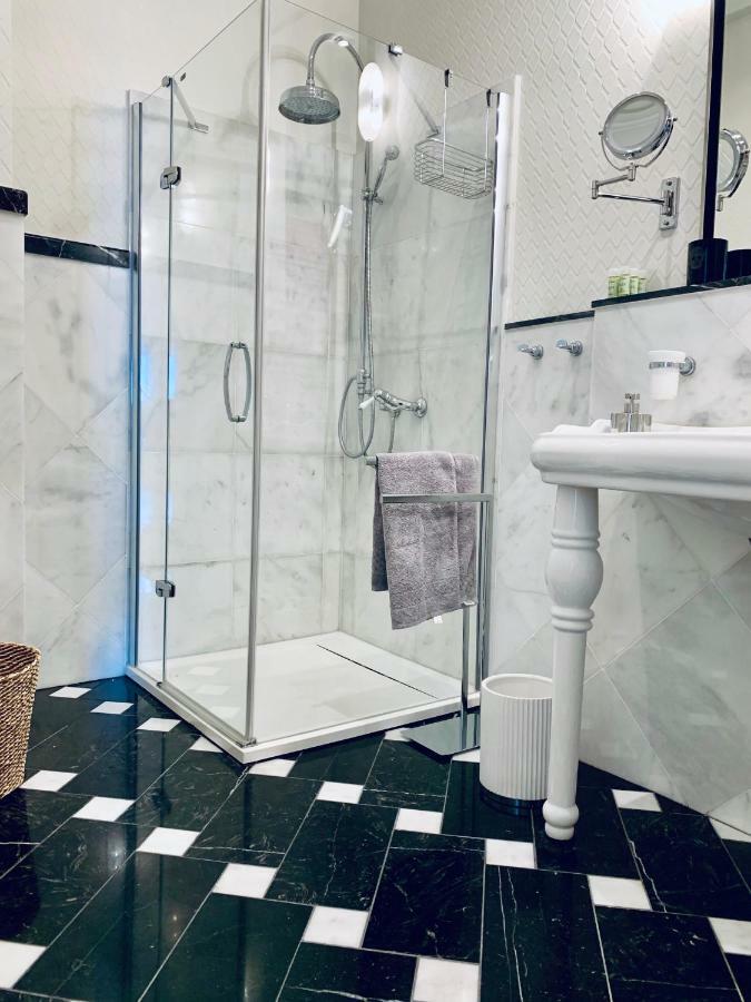 Villa Bagatelle - Luxury Apartment Nizza Kültér fotó